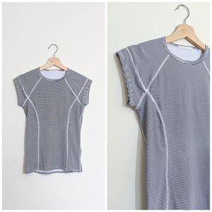 Carve Designs Striped Rashguard Top, Size XS